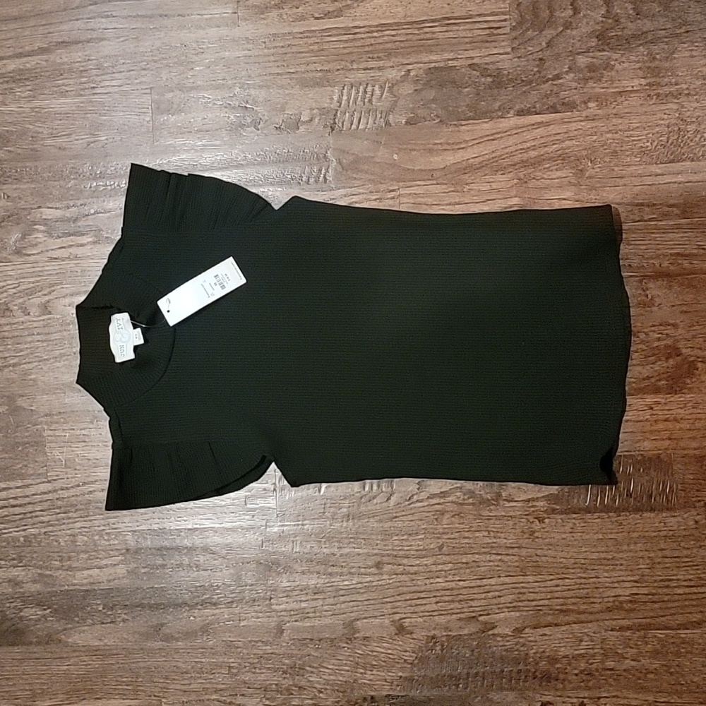 Francesa's - Black fitted shirt with ruffled sleeves. Size - XS